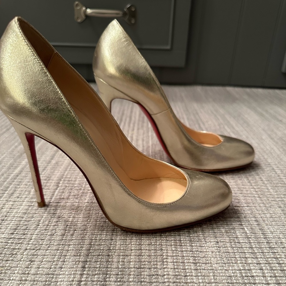 Christian Louboutin Gold Heels - Size 37 Gently Used In Great Condition